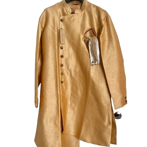Gold & Maroon Sherwani Indian Pakistani Bollywood Suit Traditional Size 44 - Picture 2 of 7